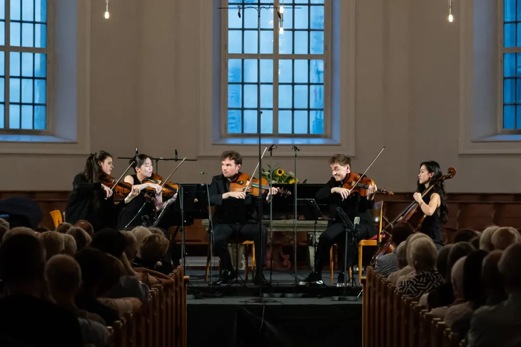 Konzert 08.09. – v.l.n.r. Pauline van der Rest, Esther Yoo, Timothy Ridout, Matthew Lipman, LiLa