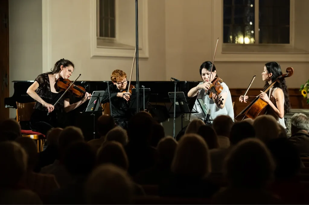 Konzert 09.09. – v.l.n.r. Pauline van der Rest, Silvan Dezini, Haesue Lee, LiLa